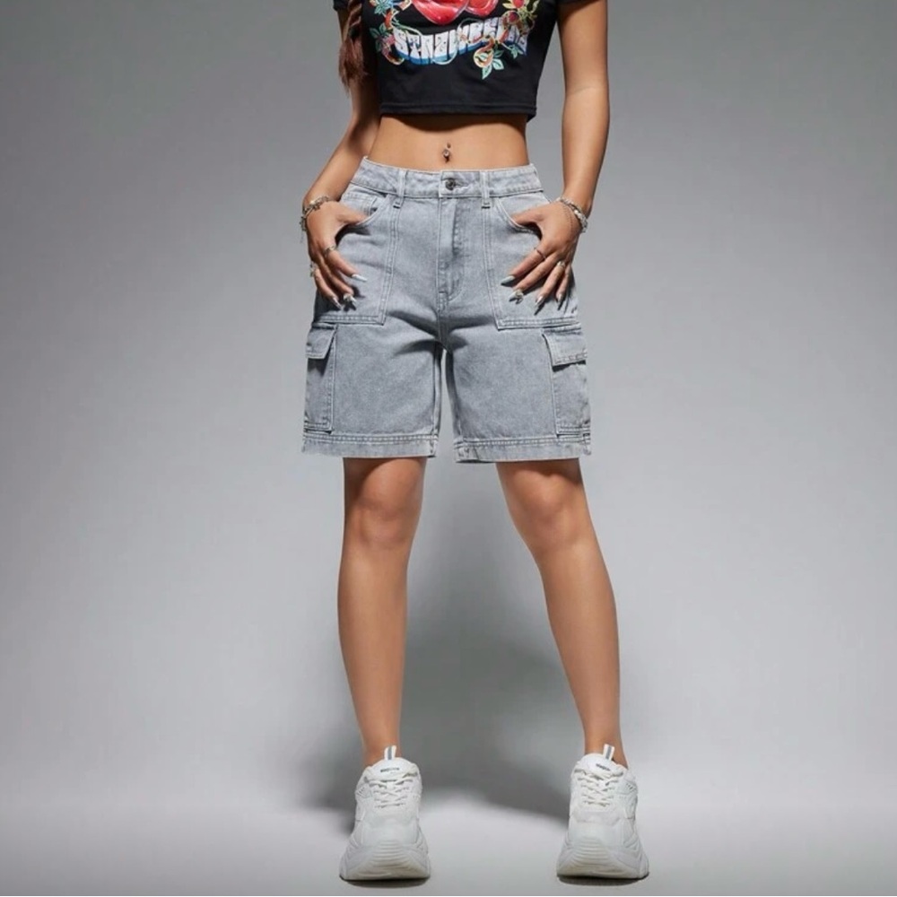 High-Waist Light Gray Cargo Denim Shorts for Women